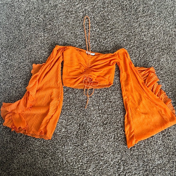 Zara Cropped Off Shoulder Halter Top - Picture 1 of 3